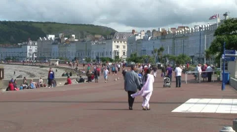 Seafront Promenade Stock-Footage 12365262