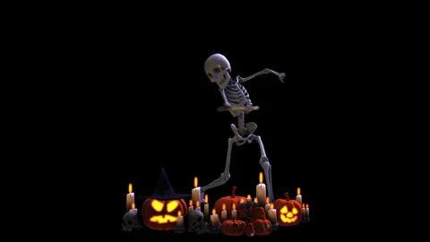 Seamless animation of a killer skeleton with an axe, candles and Jack O´lantern Stock Footage 132879720