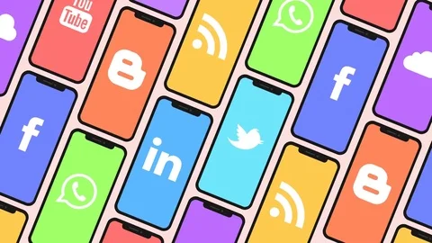 Seamless animation of a Pattern made of smartphones and social media icons. Stock Footage 84676791