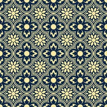 Seamless Chinese Traditional Pattern Featuring Stylized Quatrefoil and Flora Stock Illustration
