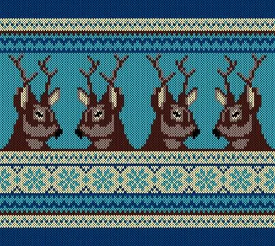Seamless Fun Christmas Knit Pattern with Reindeer Heads Stock Illustration