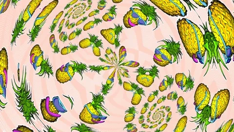 Seamless funny animation of sketch pineapples. Geometric graphic spiral Stock Footage 340030236