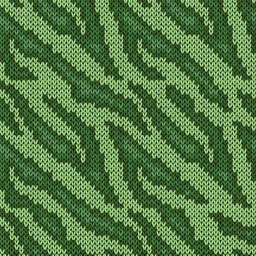 Seamless knitted green camouflage pattern Illustrazione stock