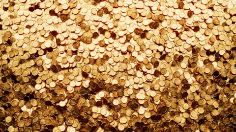 Seamless loop animation of a huge pile of coins.An enormous amount of gold. Rich Vidéo 139743910