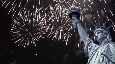 Seamless loop - Statue of liberty, night sky with fireworks Stock Footage 73230502