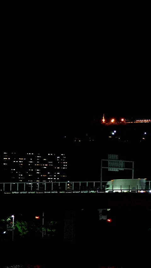 Seamless loop timelapse video of cool Japanese traffic and lights,Vertical,01 库存影片 347158763