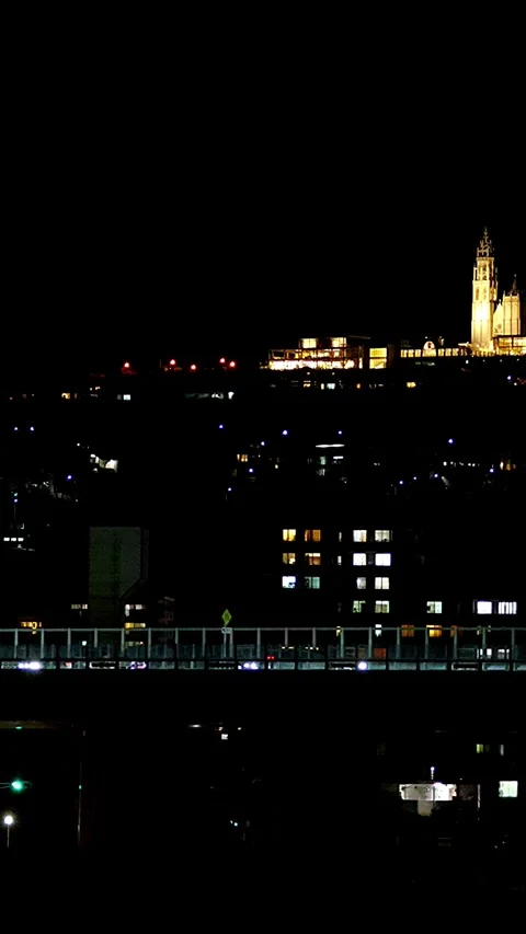 Seamless loop timelapse video of cool Japanese traffic and lights,Vertical,03 库存影片 347158886