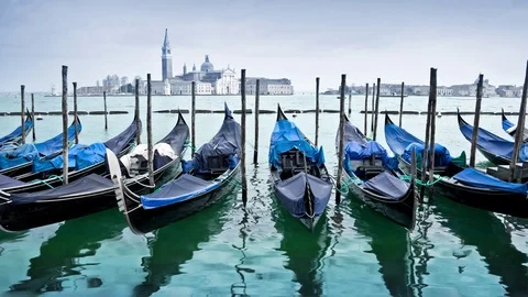 Seamless loop - Venice gondolas, Italy Stock Footage 73230177
