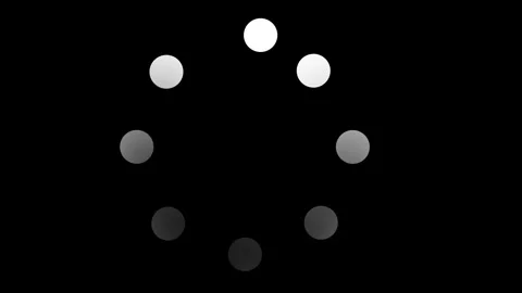 A seamless, minimalist 4K loading animation on a deep black background. Smoot Видео 333272006