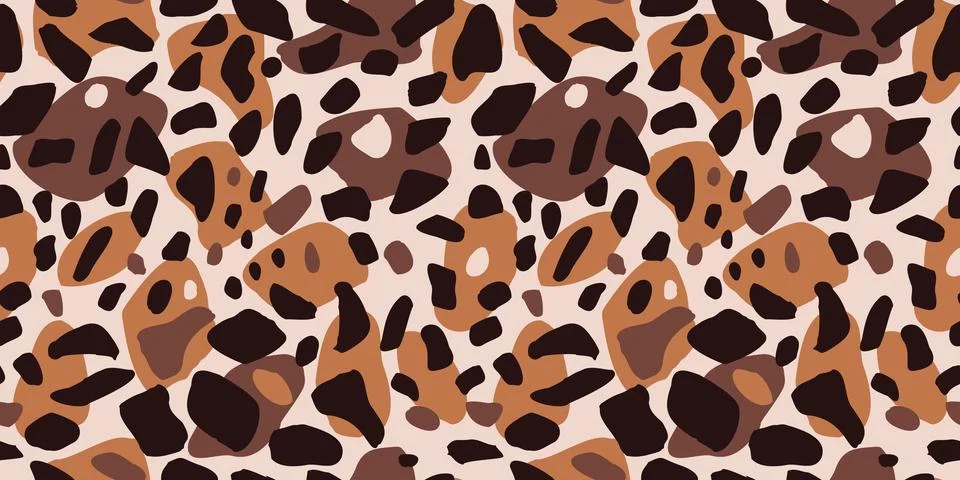 Seamless pattern animals isolated on beige background. Vintage african fur. T 스톡 일러스트