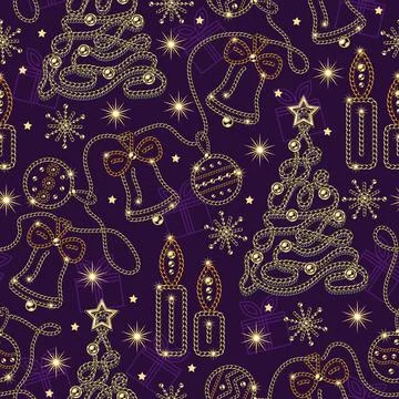 Seamless pattern with christmas tree, bells, balls, candles of gold chains Illustrazione stock