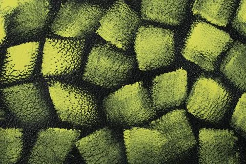 Seamless pattern with yellow paint on green leather texture Foto stock