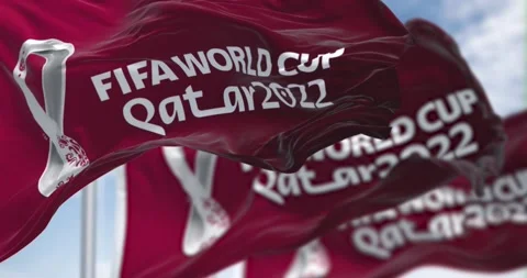 Seamless slow motion of three flags with the Qatar 2022 Fifa World Cup logo 库存影片 187300200