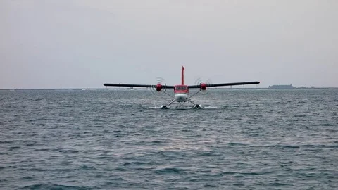 Seaplane Stock-Footage 74279977