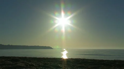 Seascape and sun. Video stock 1007578
