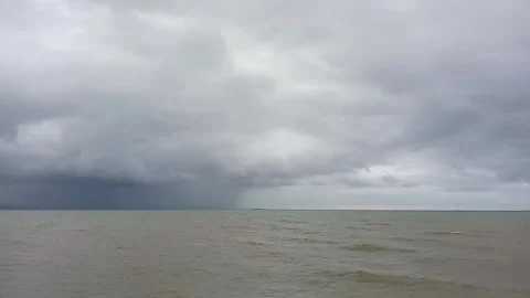 Seascape, horizon line. Typhoon, waves. Stock Footage 327021071