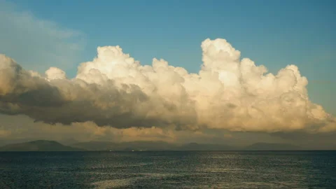 Seascape. Sun setting over Mediterranean sea at sunset. Greece. Slow motion. HD 库存影片 112714026