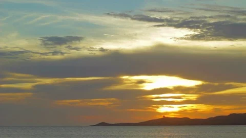 Seashore at sunrise 스톡 동영상 75167106