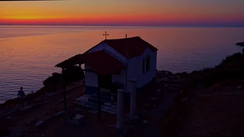 Seaside Chapel Overlooking the Mediterranean at Summer Sunrise 库存影片 337776333