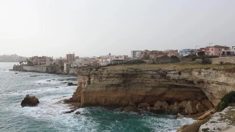 Seaside town on rocky cliffs Video stock 328968858