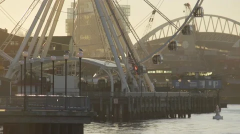 SEATTLE GREAT WHEEL CLOSEUP TIME LAPSE Stockbeeldmateriaal 61889400