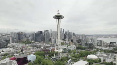 Seattle Space Needle Done Parallax Pan Left Stock-Footage 206358418