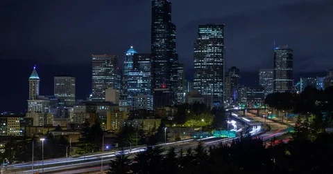 Seattle, WA USA - skyline with Interstate at night - Timelapse zoom in Stock Footage 75283932