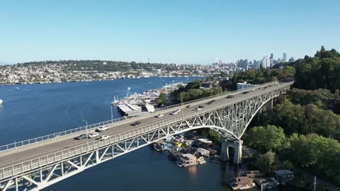 Seattle, Washington - August 29th, 2024: Aurora Bridge Time Lapse 動画素材 282943809