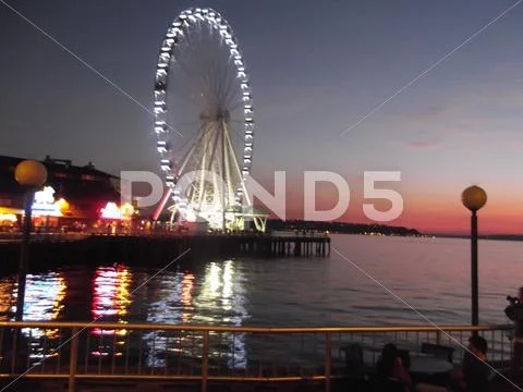 Seattle Waterfront Ferris Wheel Sunset Stock Photos