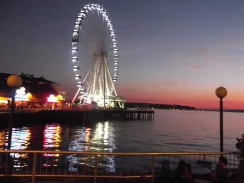 Seattle Waterfront Ferris Wheel Sunset Stock Photos