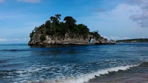 Seawave Video stock 98380681