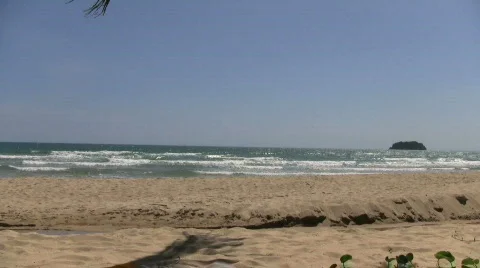Secluded Beach Video stock 851027