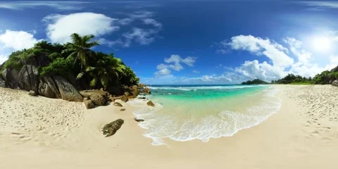 Secluded tropical beach with clear blue waters. Mahe, Seychelles. Stock Footage 311037557
