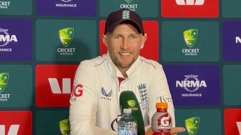 Second Ashes Test day two – Joe Root full press conference Stock Footage 322785499