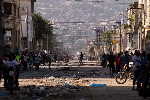 Second day of strike keeps Haiti paralyzed, Port Au Prince - 26 Oct 2021 Foto stock