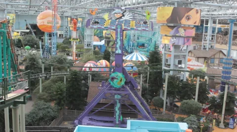 Second floor view of Nickelodeon Universe at Mall of America Vidéo 36643521