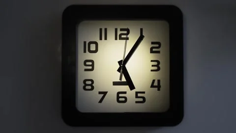 The second hand of a classic clock on the wall synchronized with a strobe Stock Footage 322108095