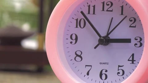 Second Hand Moving on an Clock.Pink clock 스톡 동영상 251946823