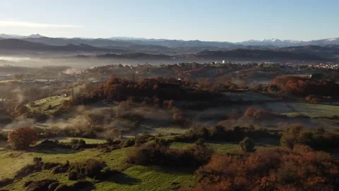 Second lateral flight over foggy fields. Siero. Asturias. Spain Video stock 152770189