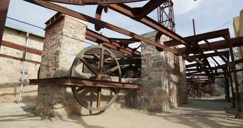 Second station of old Cable Car Chilecito-La Mejicana mine Stockbeeldmateriaal 94752639