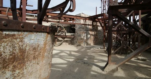 Second station of old Cable Car Chilecito-La Mejicana mine 스톡 동영상 94881958