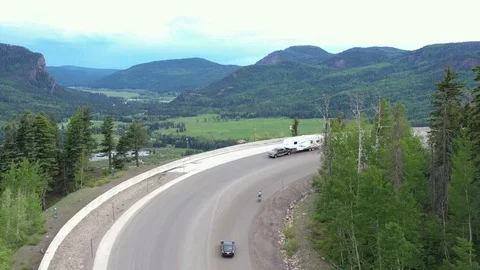 Second Switchback on Wolf Creek Pass Stockbeeldmateriaal 126113168