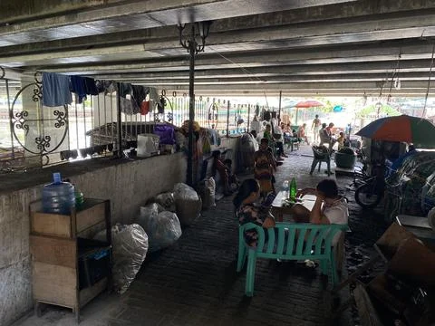 Second typhoon to enter Philippines as it battles with super typhoon Saola, Para 스톡 사진