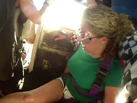 Secondary View of First Dive Video stock 24674336