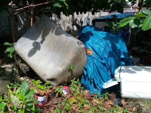 Secondhand Stock Photos