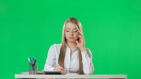 The secretary does not have time and is angry, green screen, alpha Video stock 73774105