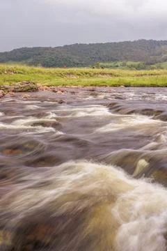 A section of the stream and rocks of the El Valle river, long exposure photog Stock-Fotos