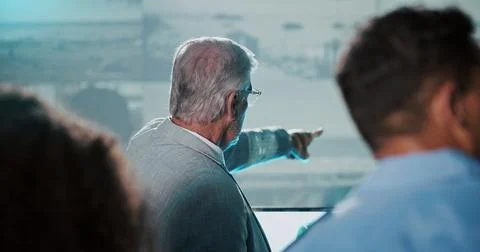 Security, briefing and point in control room with woman for strategy, plann.. Foto stock