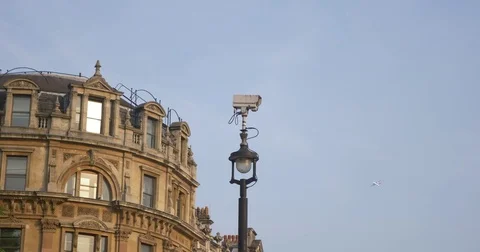 Security camera in London watching streets of england summer sunny day blue sky Stock-Footage 78397218