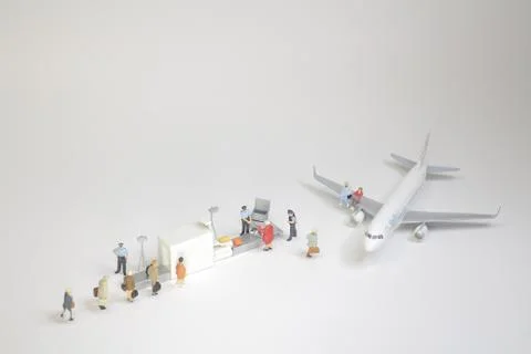 A security check with isometric people in queue Foto stock